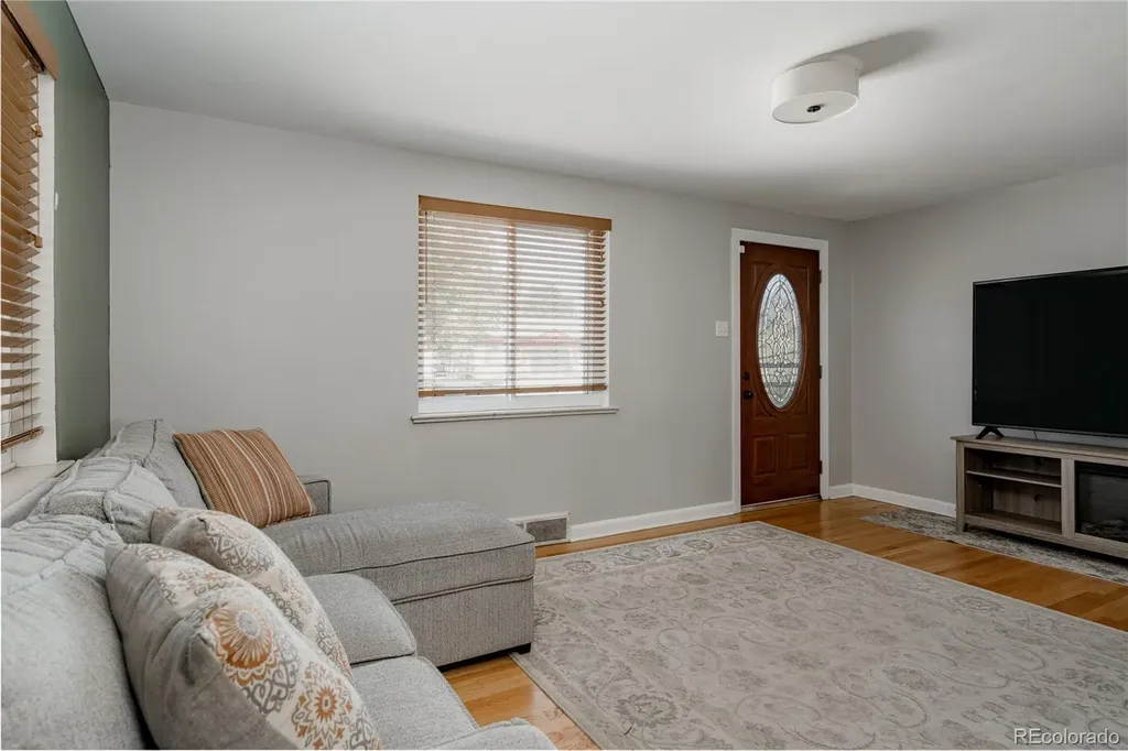 1382 S Canosa Court Denver CO 80219