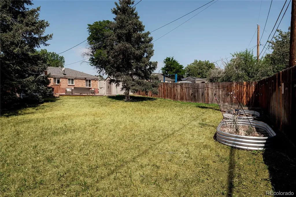 1382 S Canosa Court Denver CO 80219
