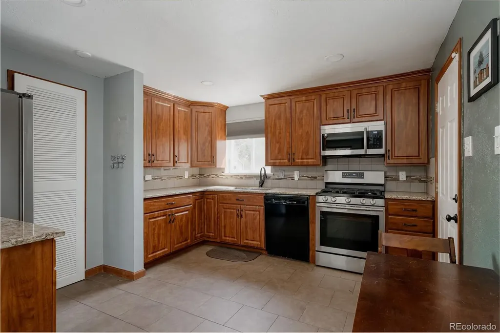 1382 S Canosa Court Denver CO 80219