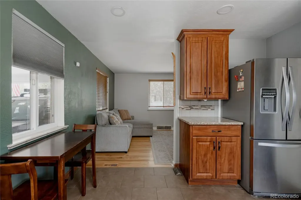 1382 S Canosa Court Denver CO 80219