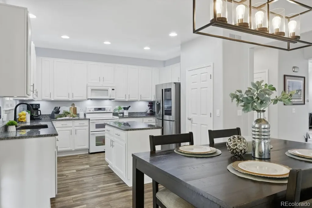 4024 S Netherland Street Aurora CO 80013