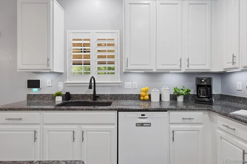 4024 S Netherland Street Aurora CO 80013