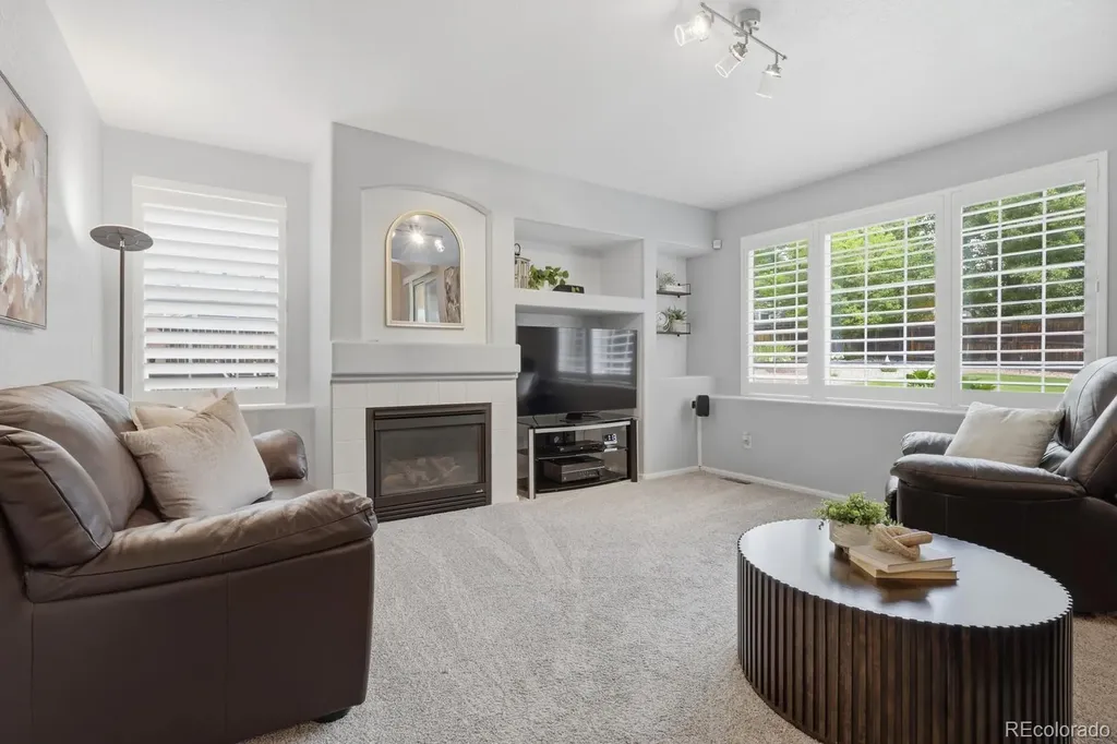 4024 S Netherland Street Aurora CO 80013