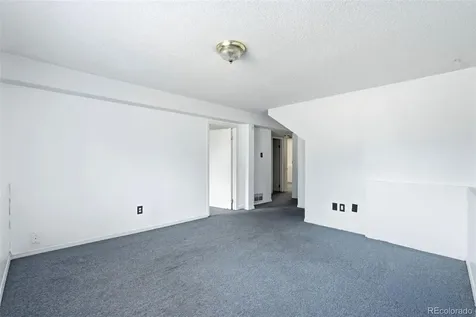 1553 S Carson Street Aurora CO 80012
