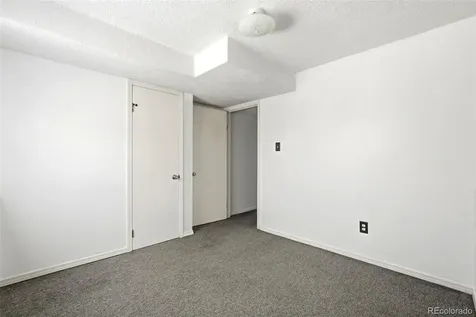 1553 S Carson Street Aurora CO 80012