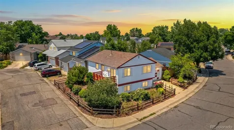 1553 S Carson Street Aurora CO 80012