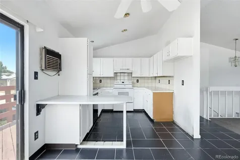 1553 S Carson Street Aurora CO 80012