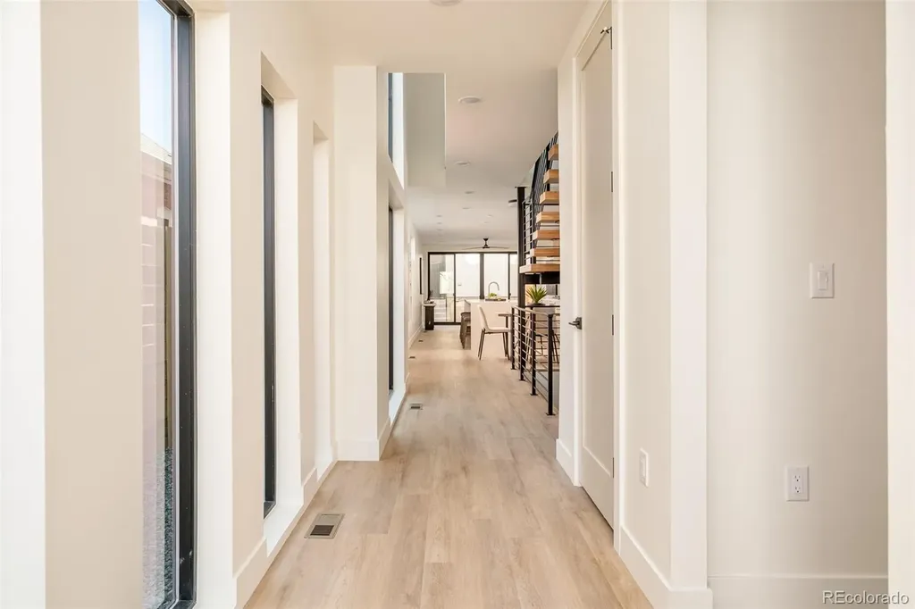 3414 Lawrence Street Denver CO 80205
