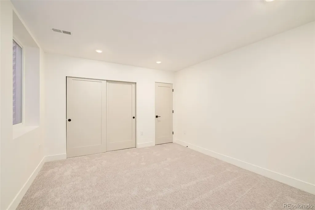 3414 Lawrence Street Denver CO 80205