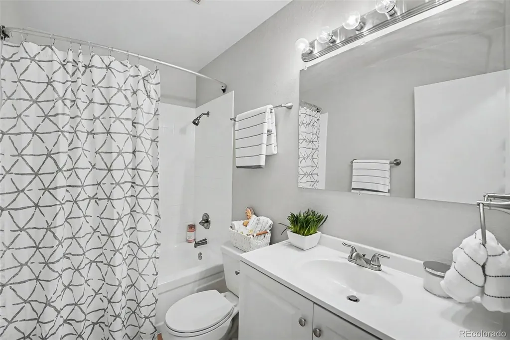 9108 W 75th Place Arvada CO 80005