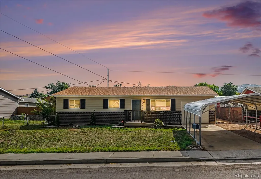 1076 Maxwell Street Colorado Springs CO 80906