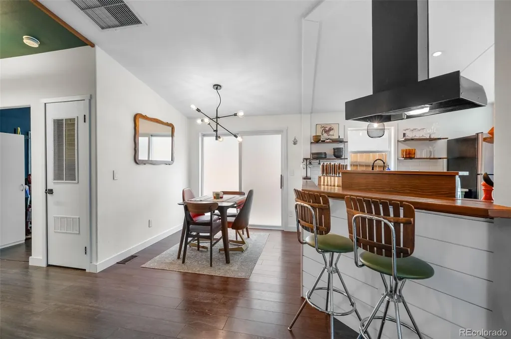 1436 Knox Court Denver CO 80204