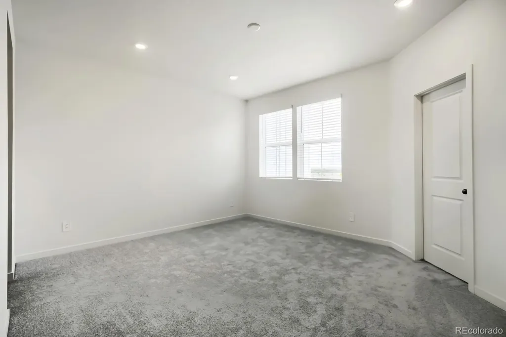 3075 Gladstone Avenue Loveland CO 80538