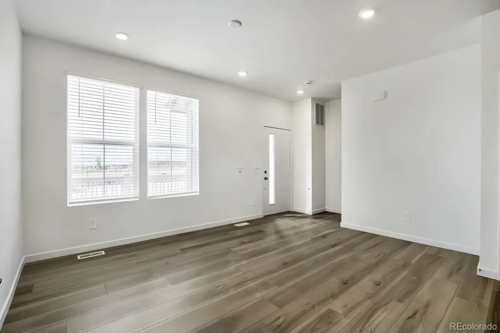 3075 Gladstone Avenue Loveland CO 80538