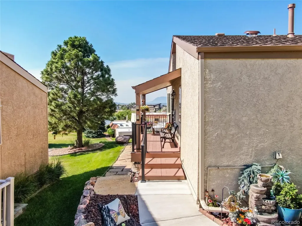 380 Mission Hill Way Colorado Springs CO 80921