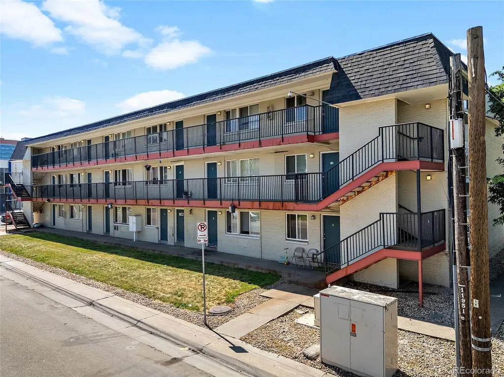 11948 E 17th Avenue Aurora CO 80010