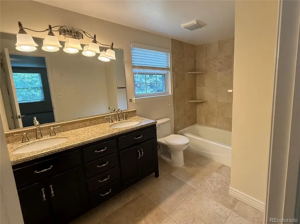 7338 S Hudson Way Littleton CO 80122
