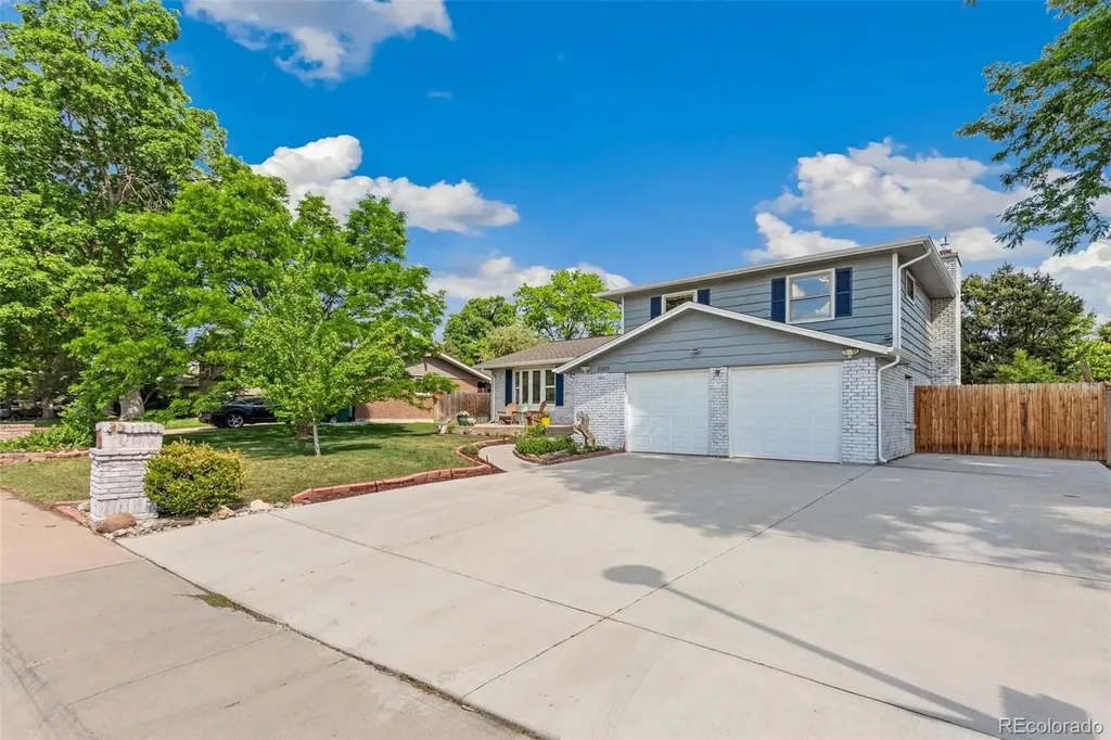 6083 S Lamar Drive Littleton CO 80123
