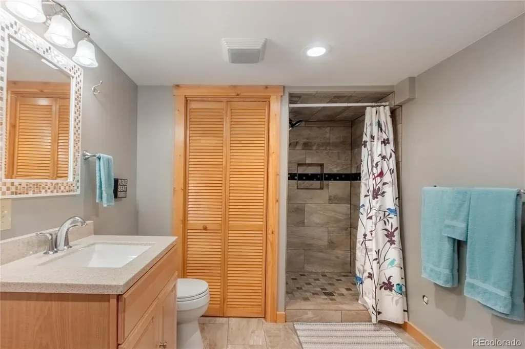1229 GCR 64 Grand Lake CO 80447