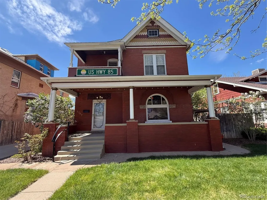 1707 Lake Avenue Pueblo CO 81004