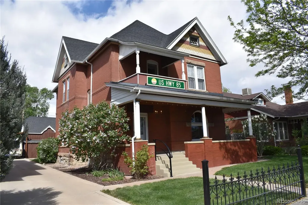 1707 Lake Avenue Pueblo CO 81004