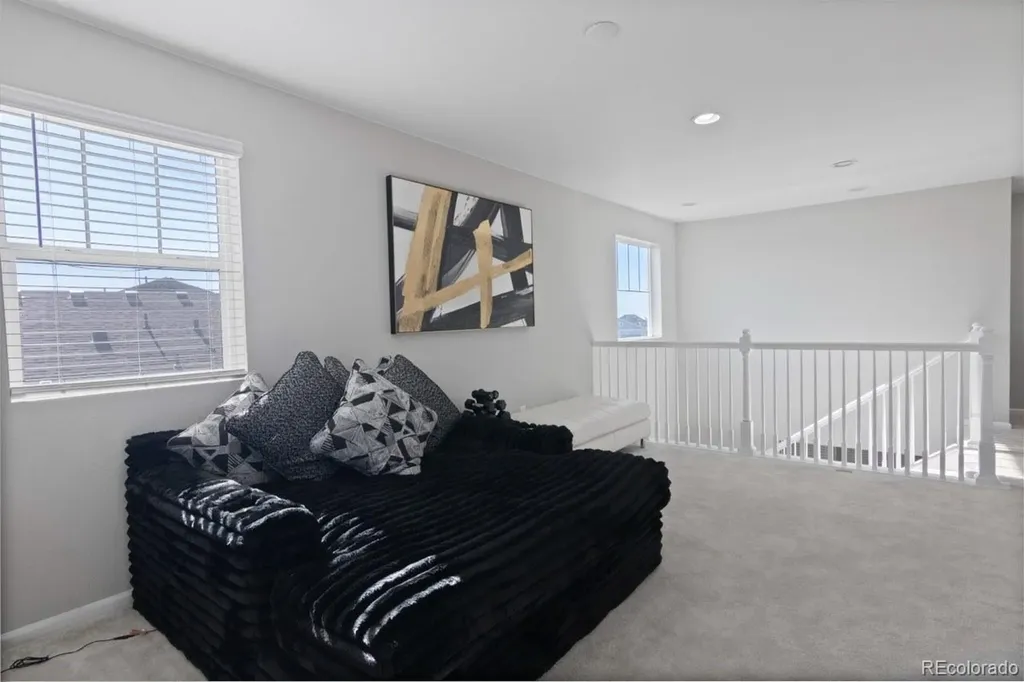 3856 Fultondale Street Aurora CO 80019