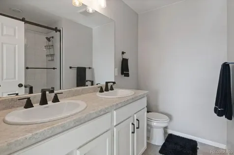 3856 Fultondale Street Aurora CO 80019
