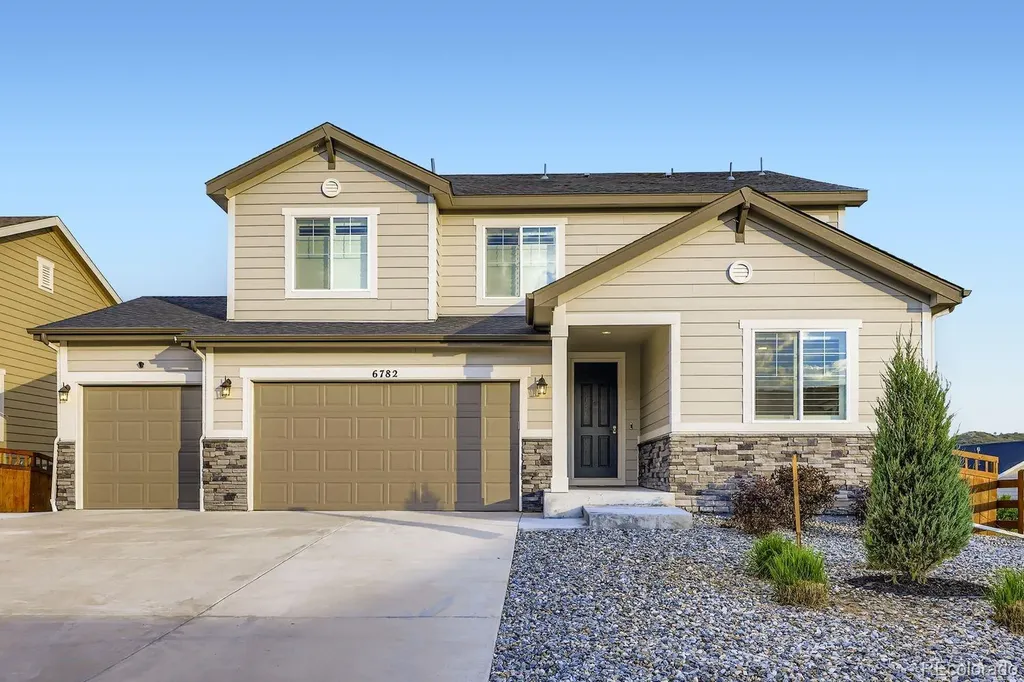 6782 Petunia Place Castle Rock CO 80108