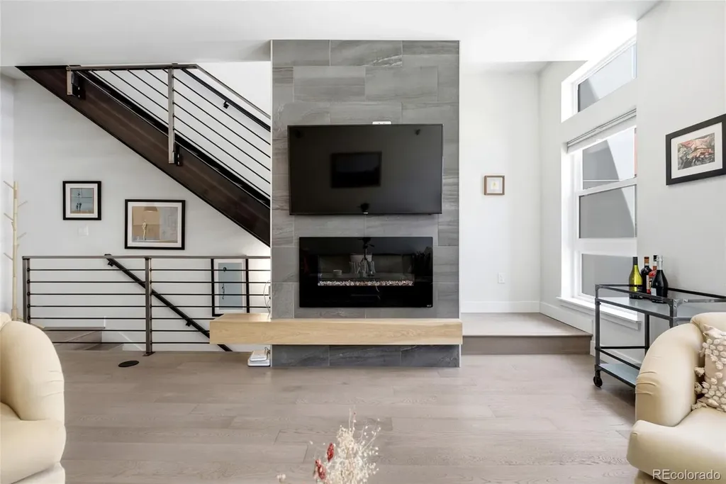 4055 W Conejos Place Denver CO 80204