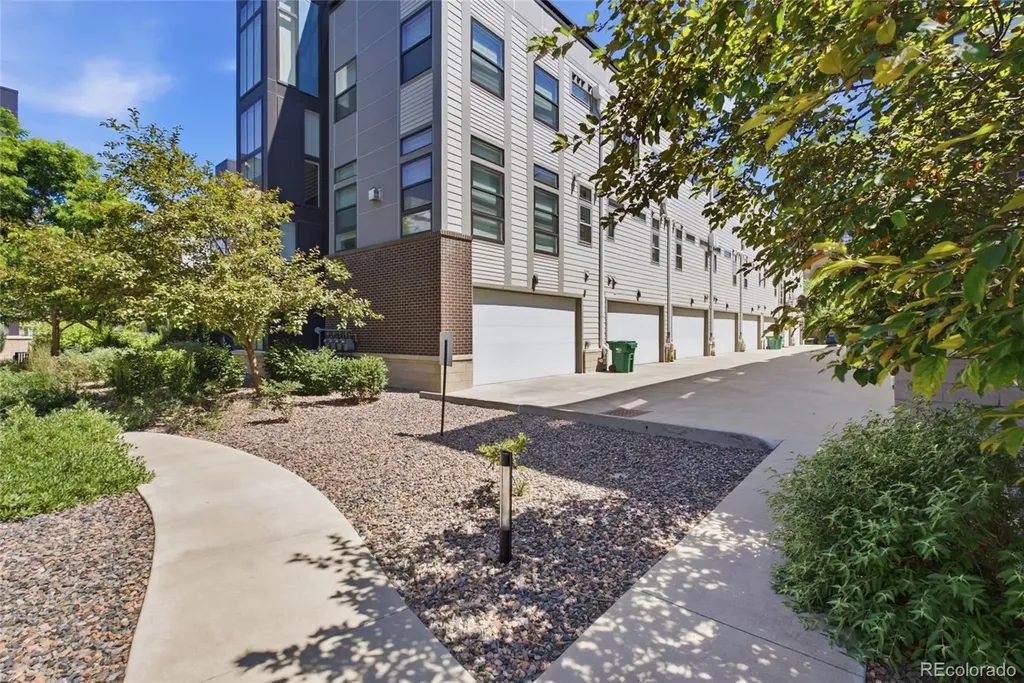 4055 W Conejos Place Denver CO 80204