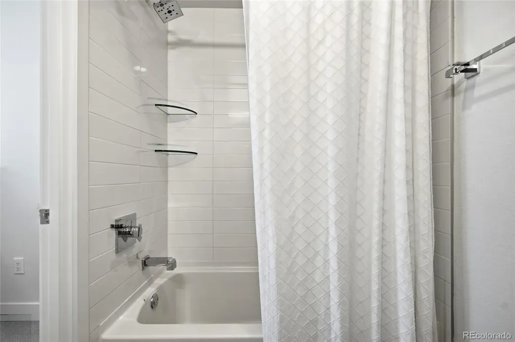 4055 W Conejos Place Denver CO 80204