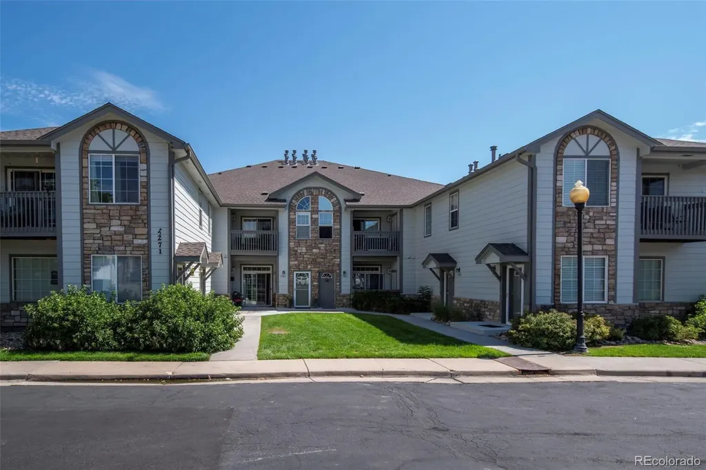 3271 E 103rd Place Denver CO 80229