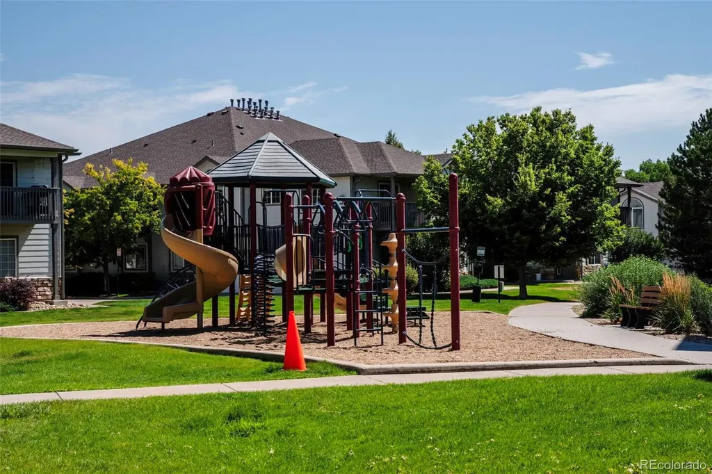 3271 E 103rd Place Denver CO 80229