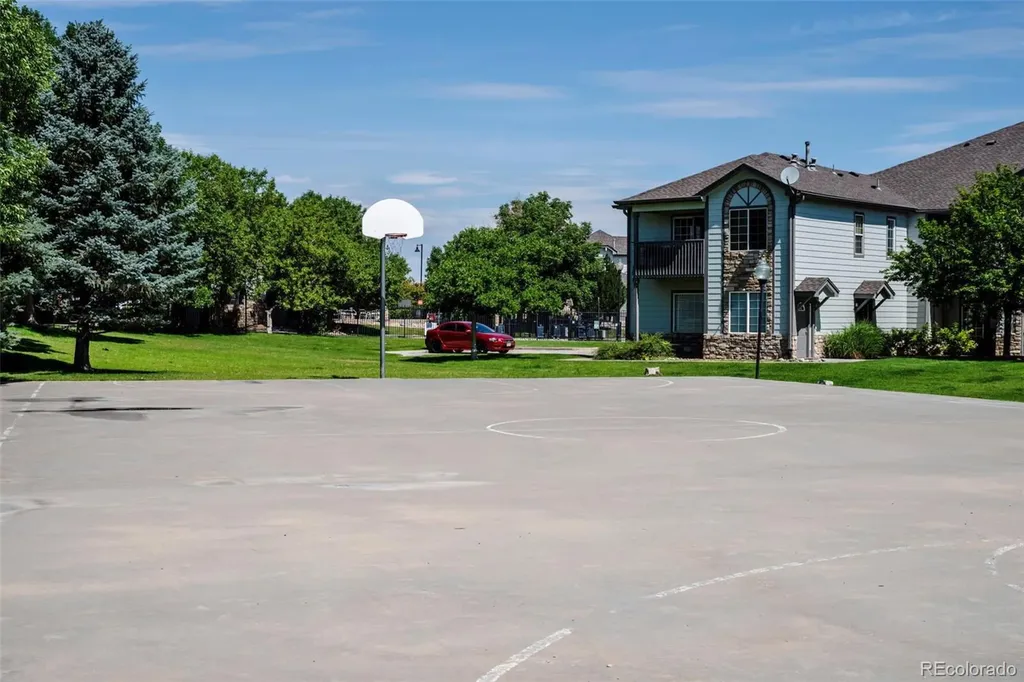 3271 E 103rd Place Denver CO 80229