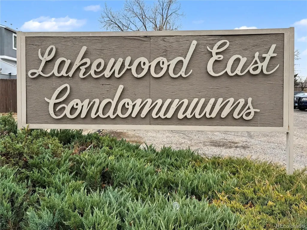 1067 Ingalls Street Lakewood CO 80214
