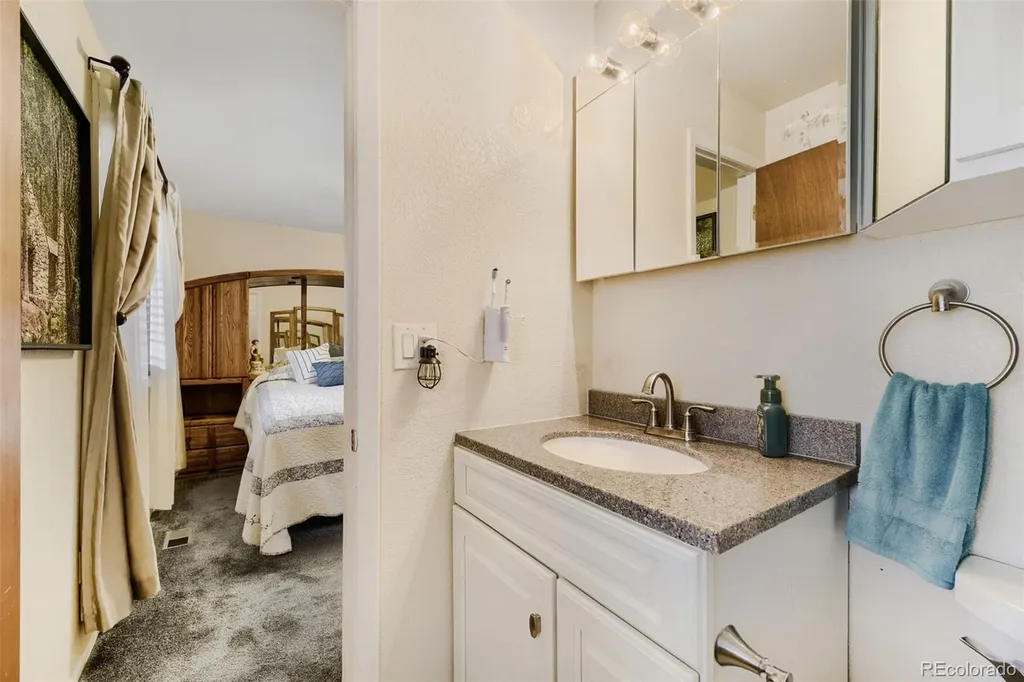 15085 E Eldorado Drive Aurora CO 80014