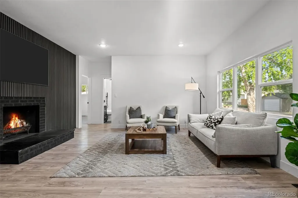 5755 W 43rd Avenue Denver CO 80212