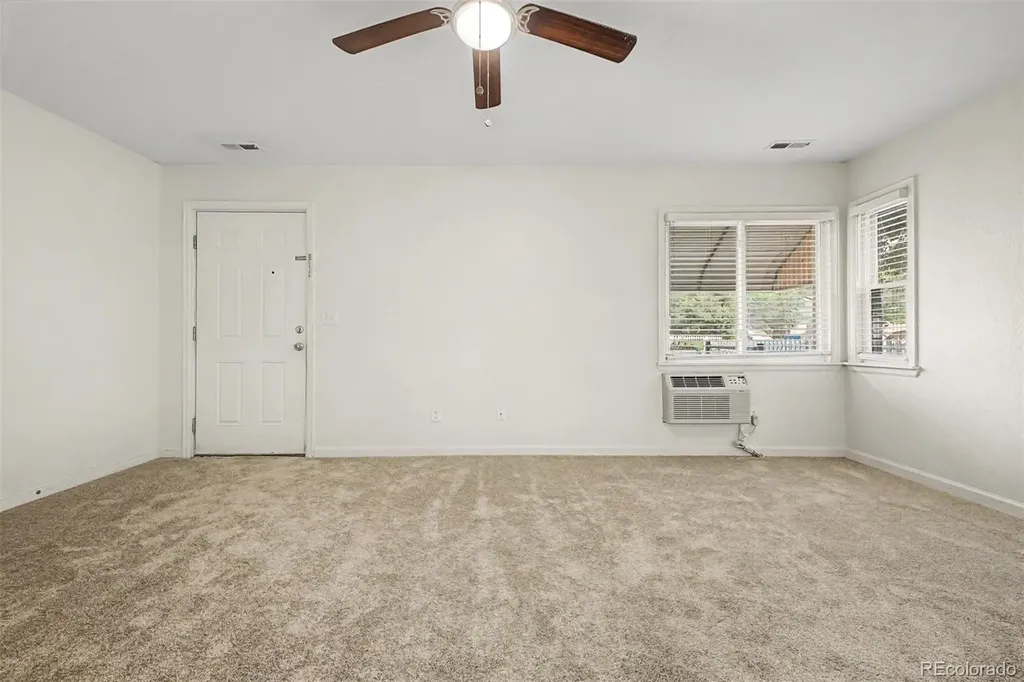 1343 Havana Street Aurora CO 80010