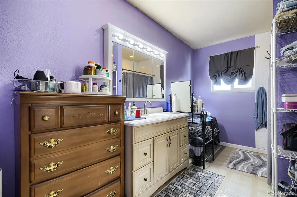 180 N 9th Avenue Brighton CO 80601