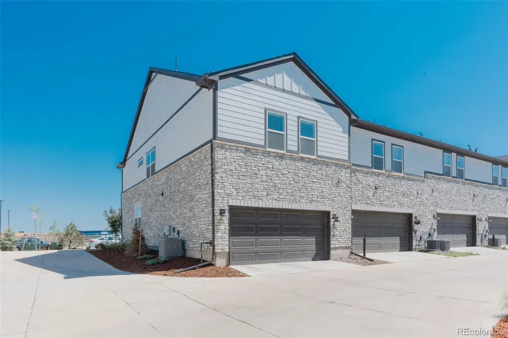 22150 E 8th Avenue Aurora CO 80018