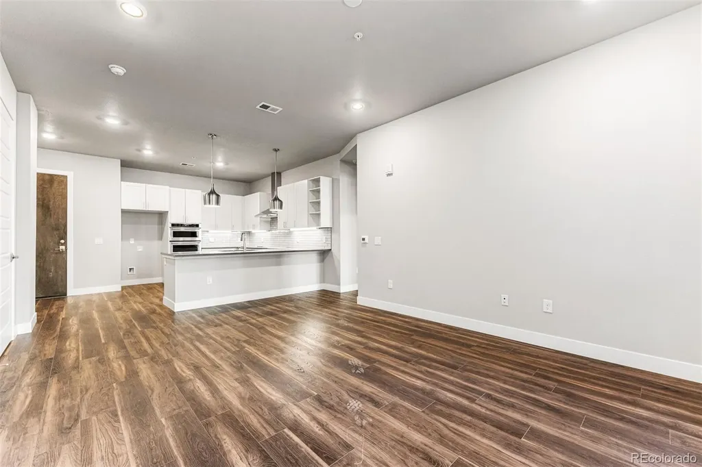 20 Wilcox Street Castle Rock CO 80104