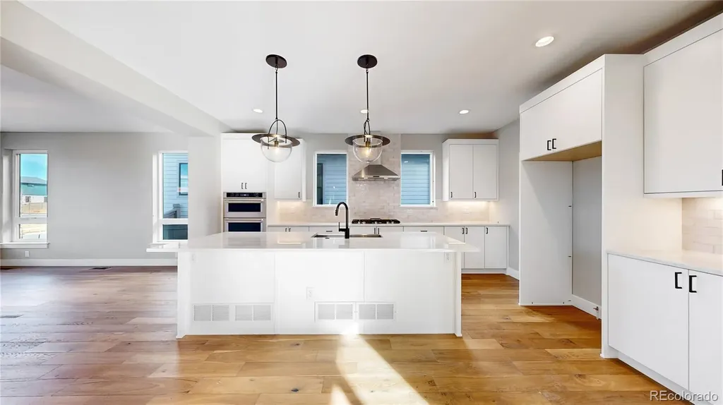 5608 Grandville Avenue Longmont CO 80503