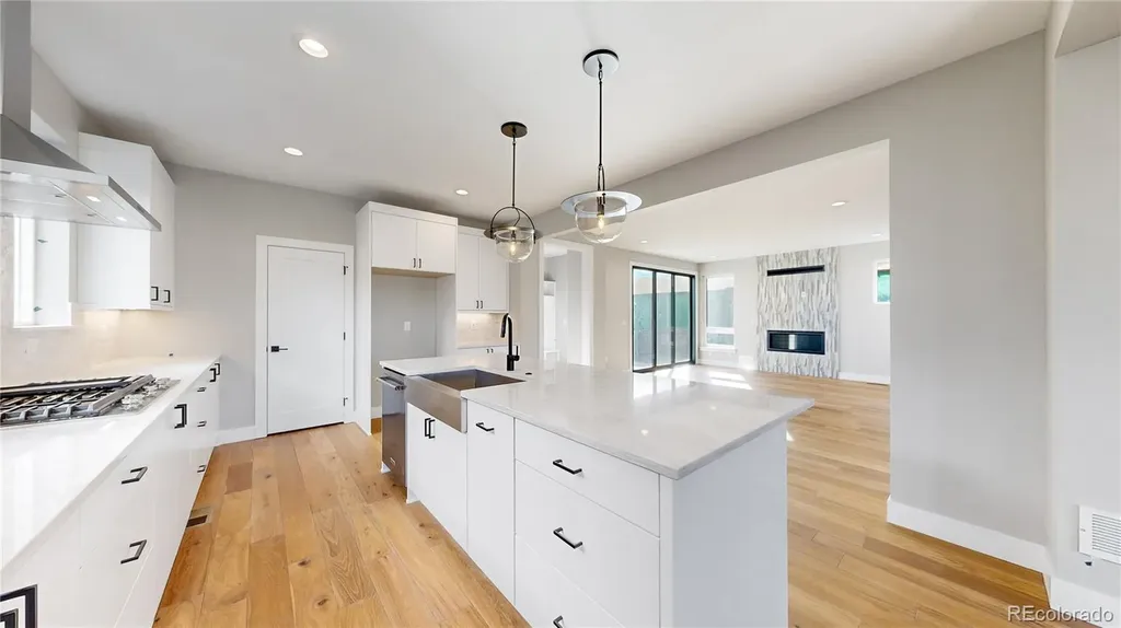 5608 Grandville Avenue Longmont CO 80503