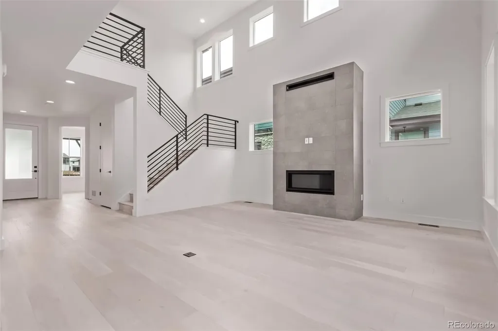 5608 Grandville Avenue Longmont CO 80503