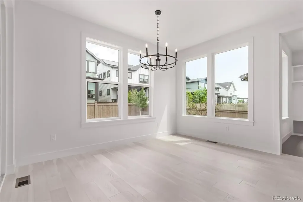 5608 Grandville Avenue Longmont CO 80503