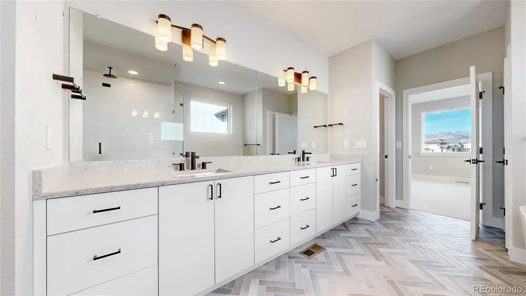 5608 Grandville Avenue Longmont CO 80503