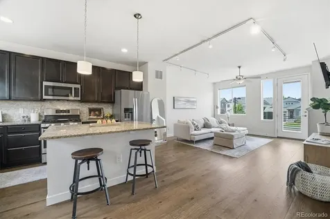704 E Hinsdale Avenue Littleton CO 80122