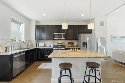 704 E Hinsdale Avenue Littleton CO 80122