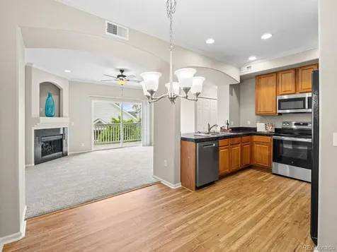 1821 S Dunkirk Street Aurora CO 80017