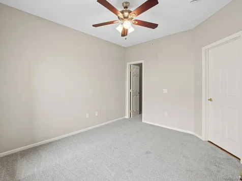 1821 S Dunkirk Street Aurora CO 80017